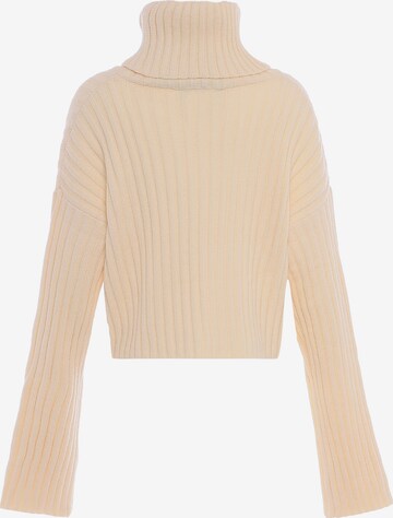 Libbi Sweater in Beige