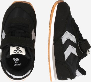 Hummel Sneaker in Schwarz