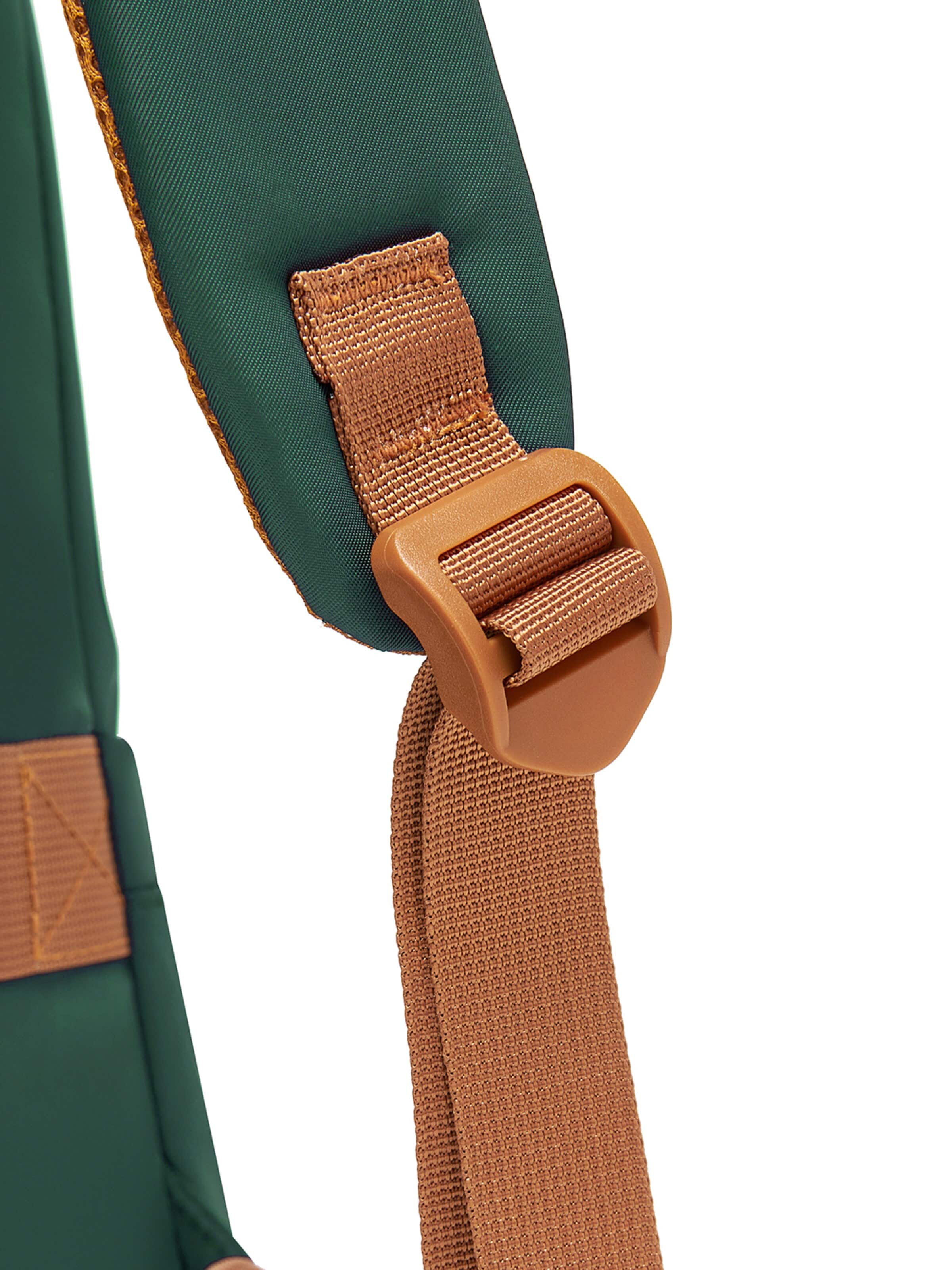 Kono Backpack in Green