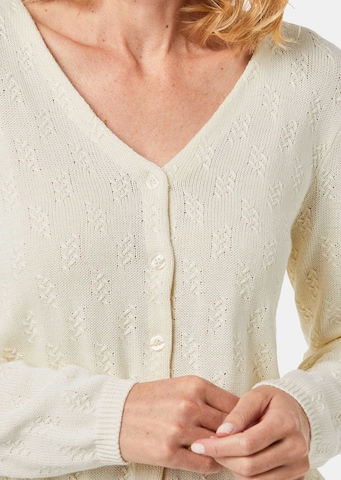 Goldner Strickjacke in Beige