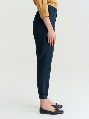 TATUUM Regular Trousers in Blue
