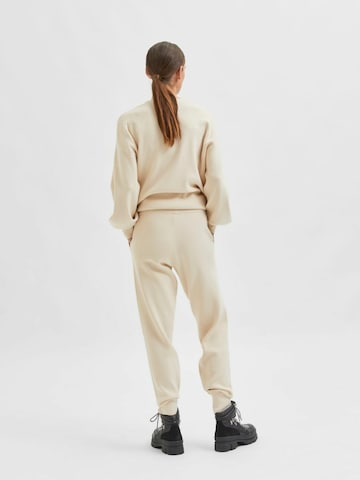 SELECTED FEMME Tapered Hose in Beige