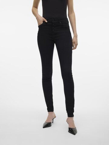 VERO MODA - Slimfit Vaquero 'ALIA' en negro: frente