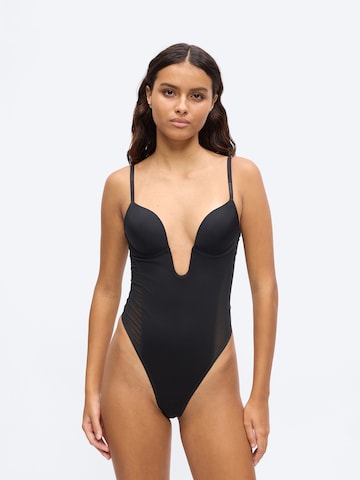 Calvin Klein Underwear Muotoileva body värissä musta: etupuoli