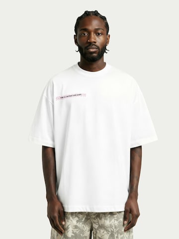 Farfromlove Shirt 'Unlimited Love'‌‌‌‌‌‌ in Weiß: Vorderseite