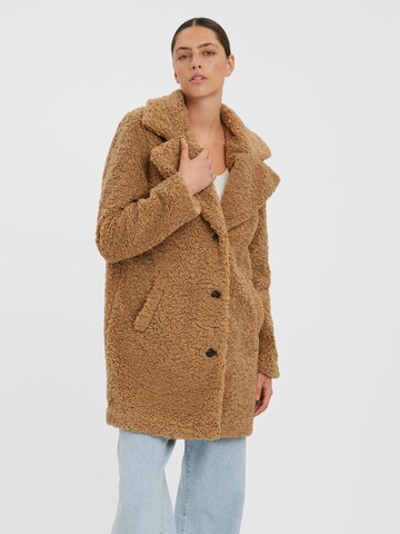 VERO MODA Between-seasons coat 'KYLIE' in Brown: front
