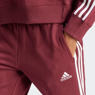 ADIDAS SPORTSWEAR Tapered Sporthose 'Essential' in Rot