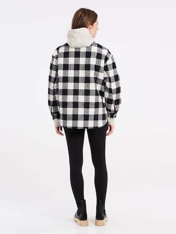 PROTEST Winterjacke 'PRTOHTA' in Schwarz