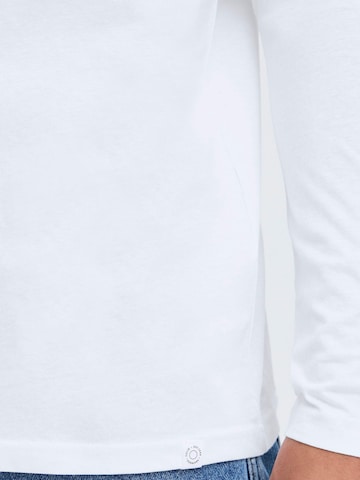 !Solid Shirt in Weiß