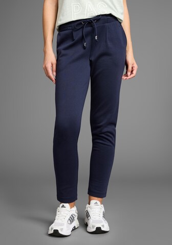 LAURA SCOTT Tapered Pleat-Front Pants in Blue: front
