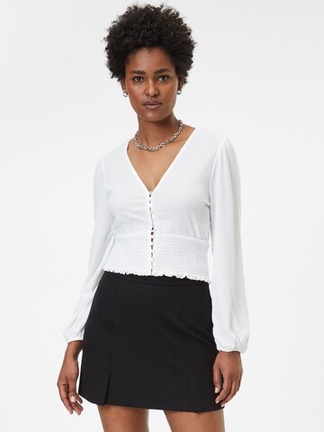 24COLOURS Blouse in White: front