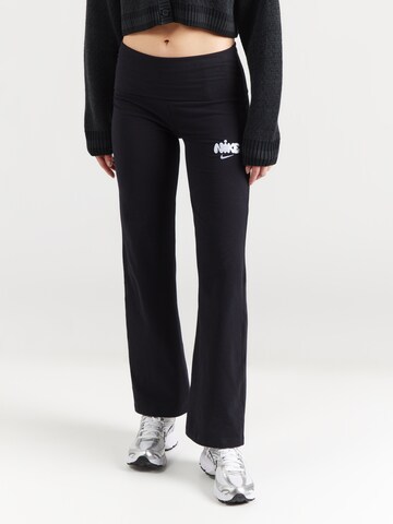 Nike Sportswear Flared Leggings in Black: front