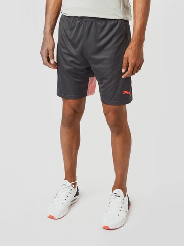 PUMA Regular Sportshorts in Grau: Vorderseite