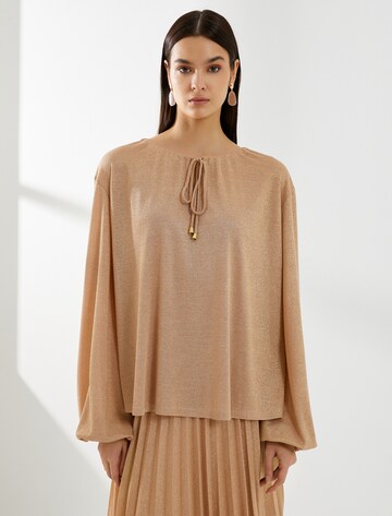 Koton Blouse in Beige: voorkant