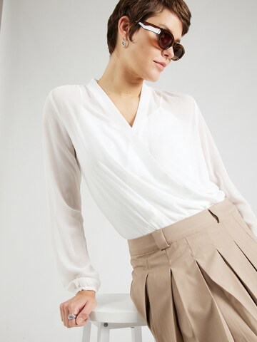 ABOUT YOU Blouse 'Presley' in White