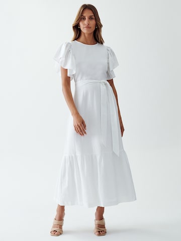 Willa Dress 'FLUTTER' in White: front