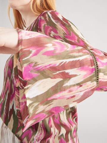 Camicia da donna 'CARAUGUSTINA' di ONLY Carmakoma in verde