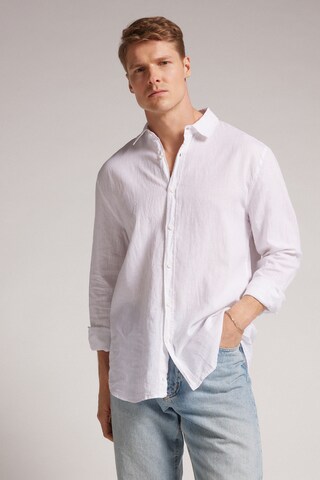 INTIMISSIMI Regular Fit Hemd in Weiß