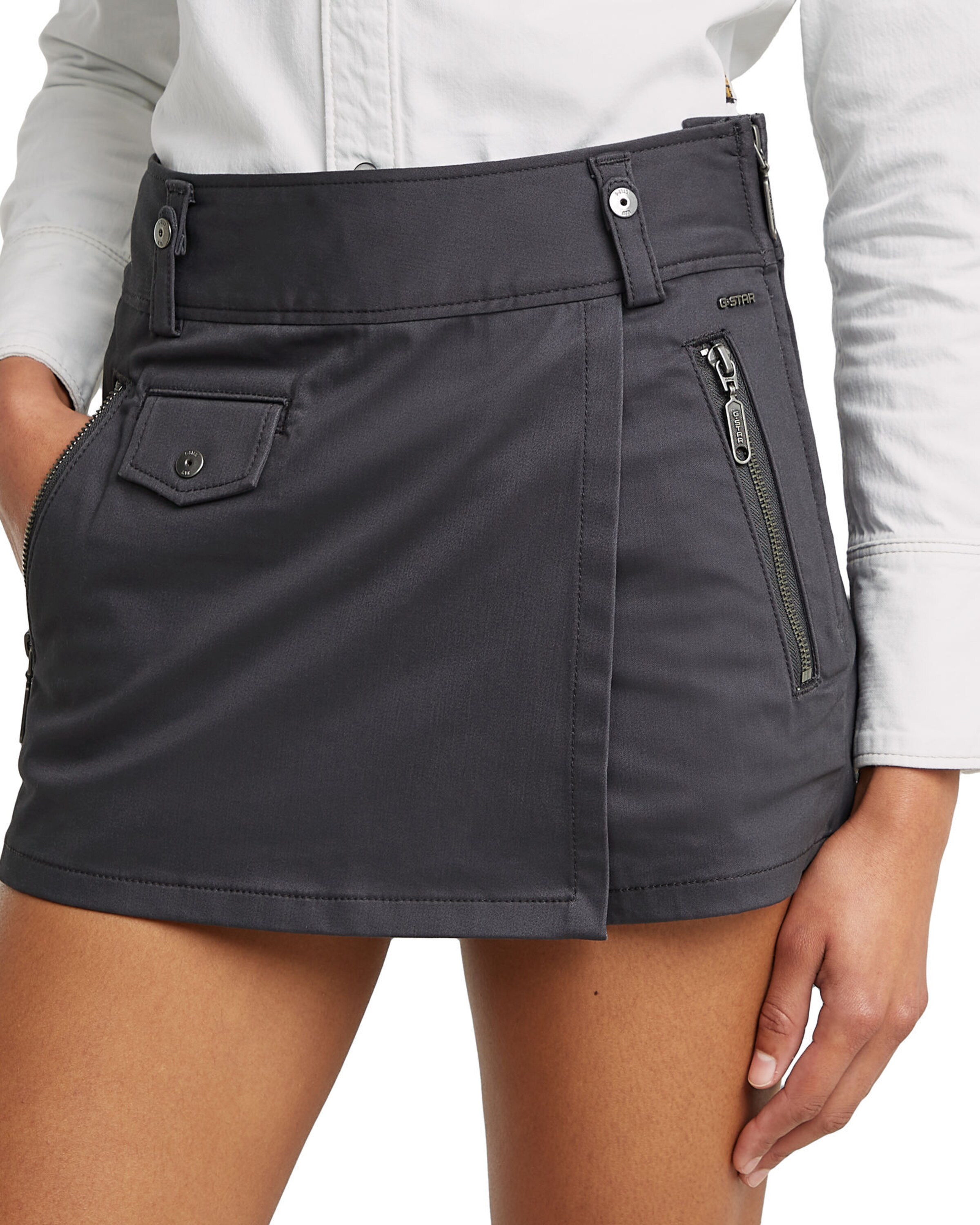 G-STAR Regular Shorts in Grau