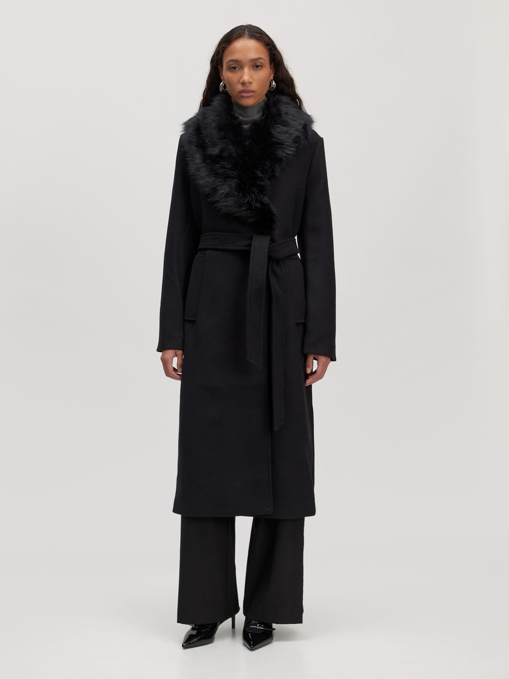 EDITED Produits Manteau mi-saison 'Mailen' noir