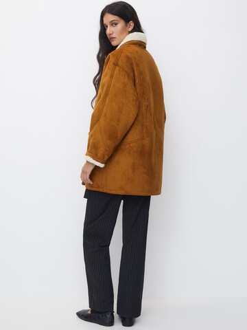 Pull&Bear Between-season jacket in Brown