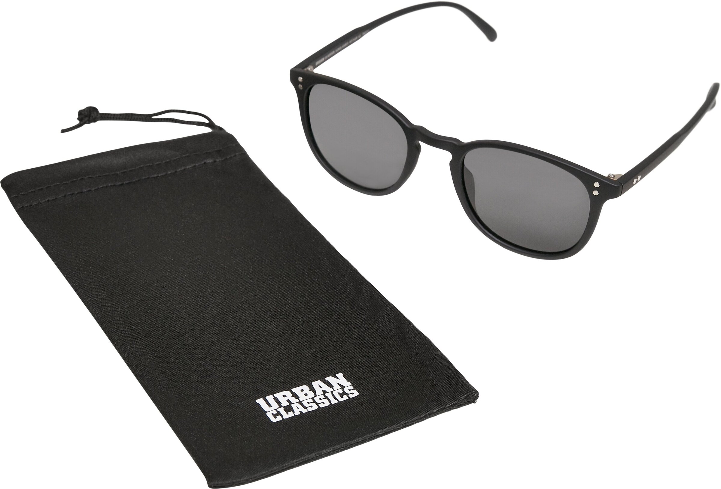 Urban Classics Sunglasses 'Arthur' in Black: front
