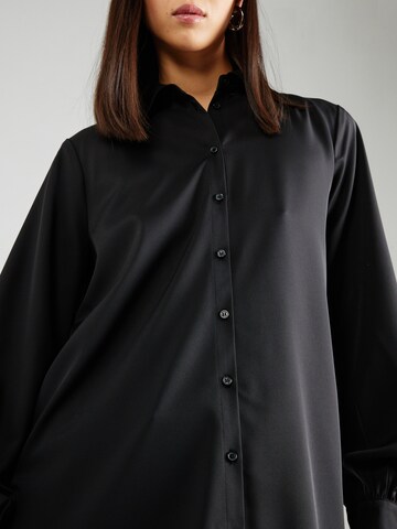 b.young - Blusa 'INELA' en negro