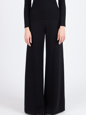 IVKO Regular Pants in Black