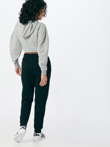 ALPHA INDUSTRIES Tapered Broek in Zwart