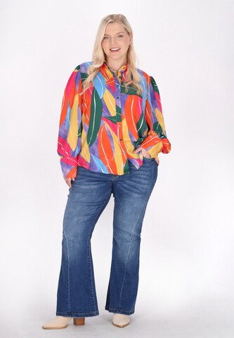 IZIA - Blusa en Mezcla de colores