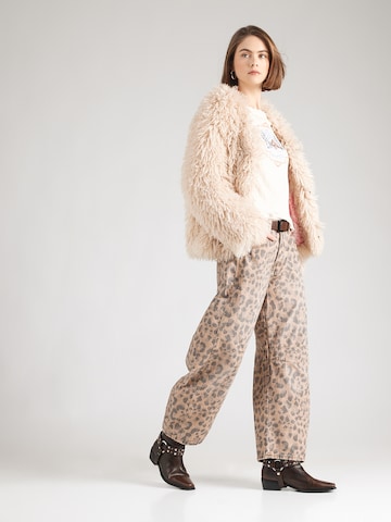 Baggy Jeans 'GOOD LUCK' di Free People in marrone