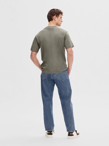 SELECTED HOMME Bluser & t-shirts 'Colman' i grøn