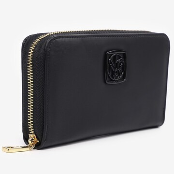Y Not? Wallet 'Iconic' in Black