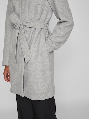 VILA - Abrigo de entretiempo en gris