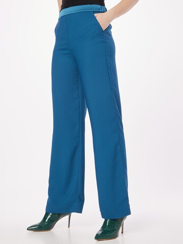 Loosefit Pantalon Wallis en bleu : devant