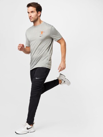 NIKE Performance Shirt in Grey