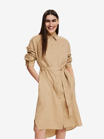 Robe-chemise ESPRIT en beige : devant