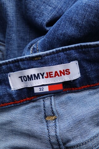 TOMMY HILFIGER Shorts in 32 in Blue