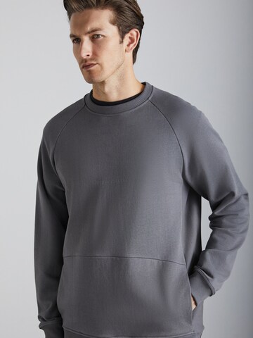 Felpa di Grimelange in grigio: frontale