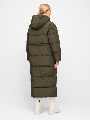 Manteau d’hiver 'Dagmar' basic apparel en vert