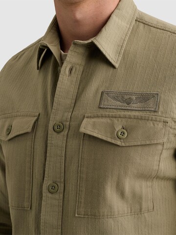 PME Legend Regular fit Overhemd 'Shirt in 100% cotton with chest pockets and badge' in Groen
