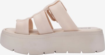MELISSA Mules in Beige: front