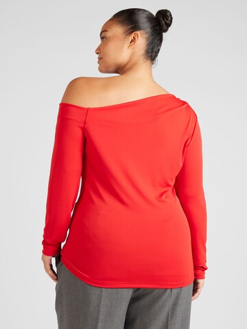 River Island Plus - Camiseta en rojo