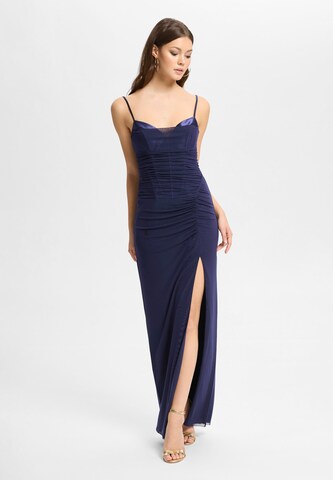 HEY KYLA Kleid in Blau: Vorderseite