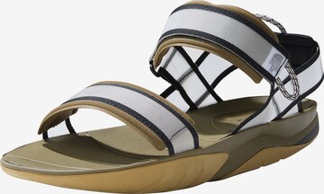 THE NORTH FACE Sandalen 'Skeena' in Groen: voorkant