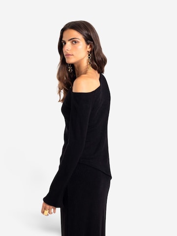 THE-ARE Pullover in Schwarz