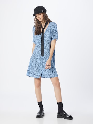 Robe-chemise Monki en bleu