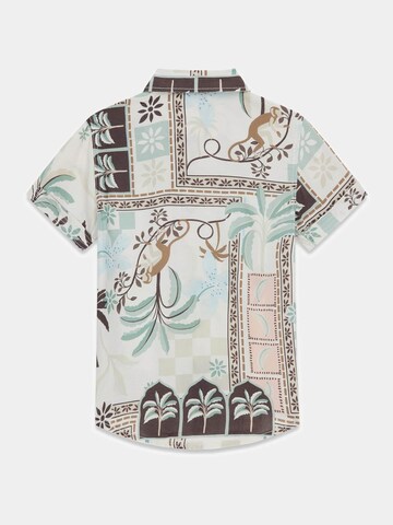 GUESS Regular fit Button Up Shirt in Beige