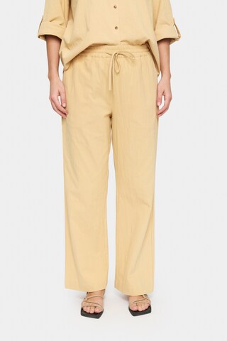 SAINT TROPEZ Regular Hose 'Zalinda' in Beige: Vorderseite