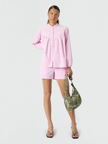 Résumé - Camiseta ' MilleaRS ' en rosa